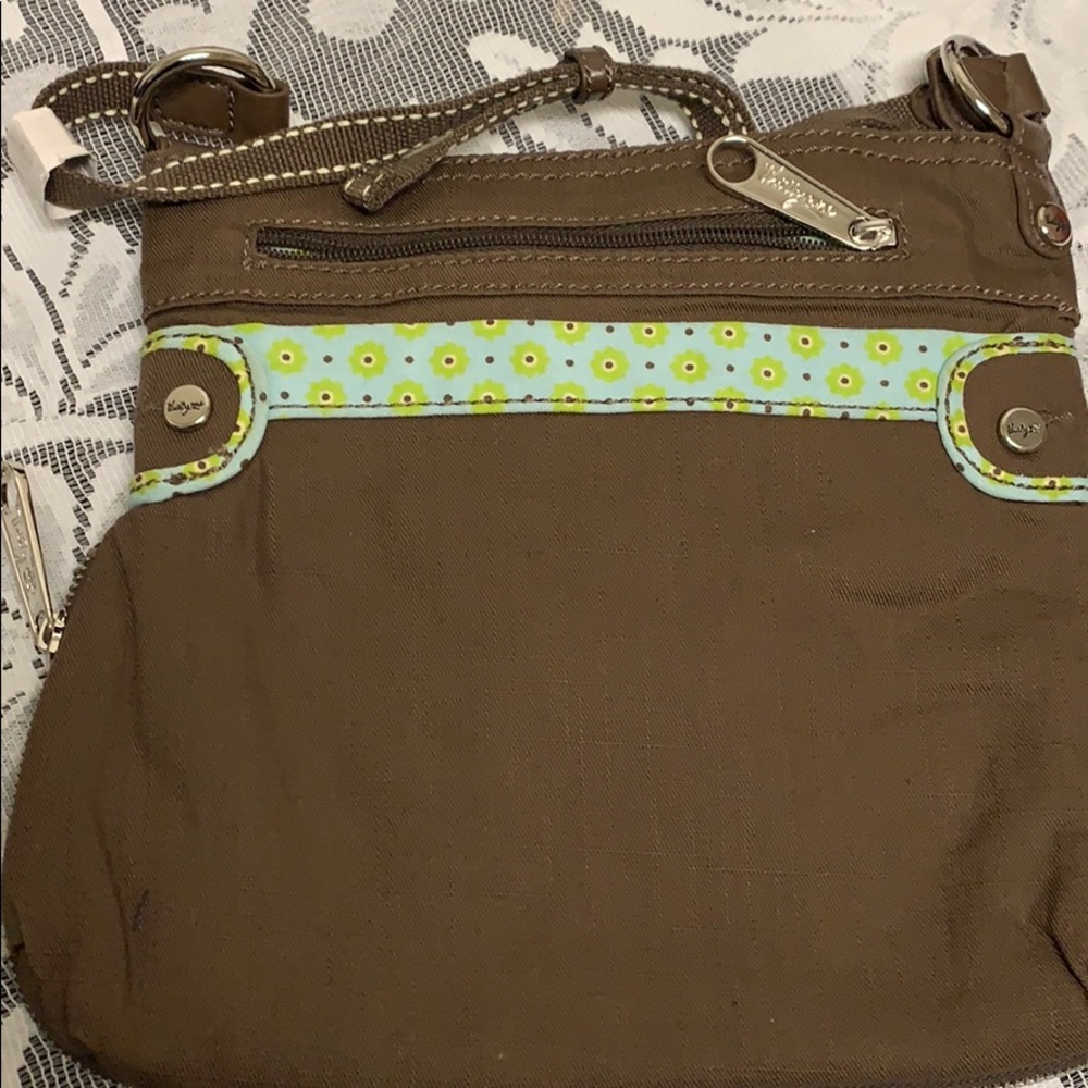 Thirty One Items Lots Of Six. View 2